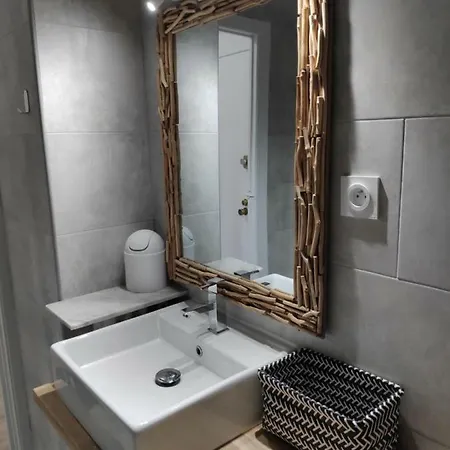 - Port - Balcony דירה